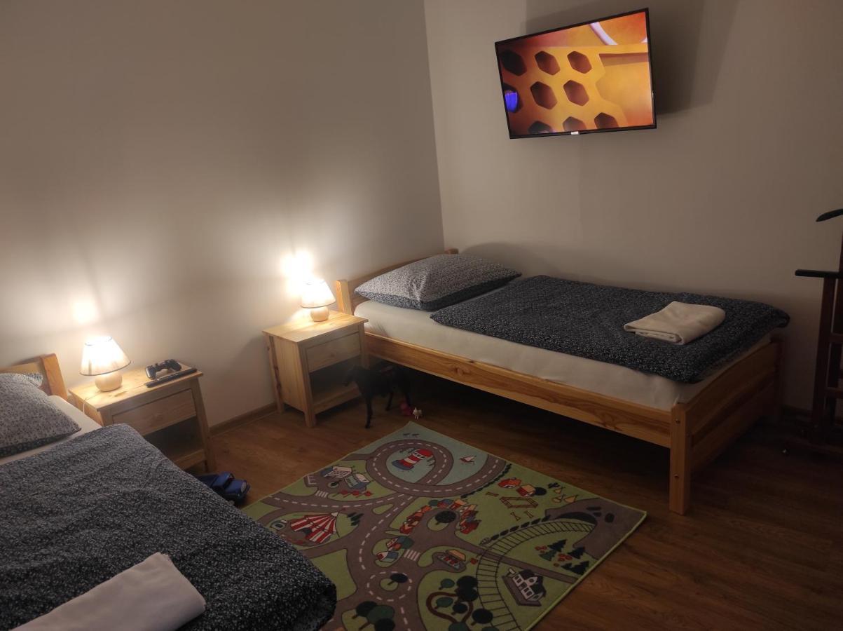 Apartman Postolka Branná Exteriör bild